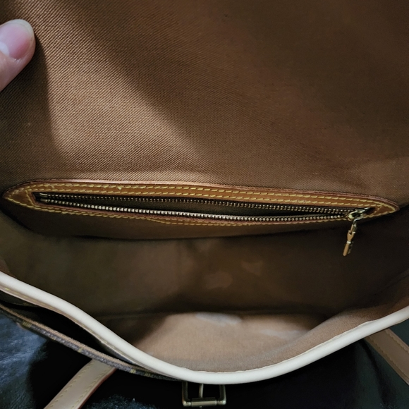 ❌️❌️SOLD❌️❌️ Louis Vuitton Sologne - Picture 14 of 16